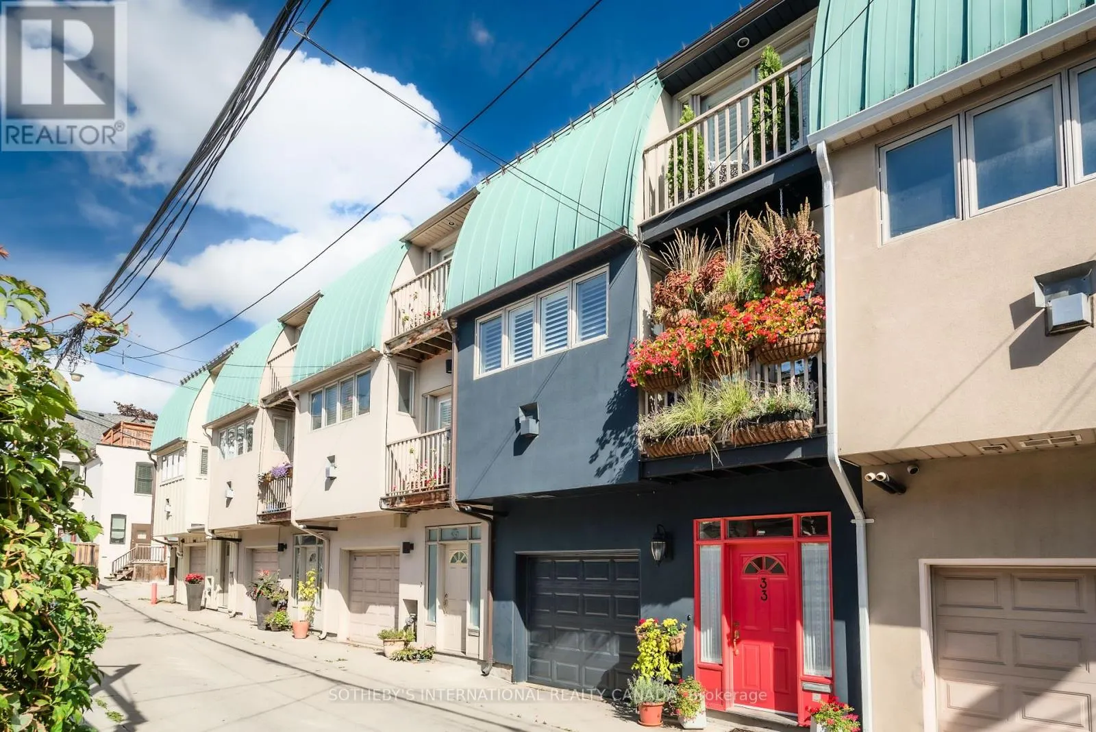 33 BROADCAST LANE