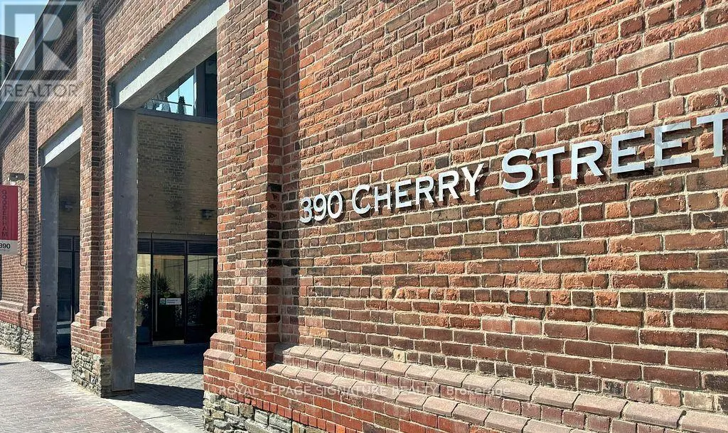 204 - 390 CHERRY STREET