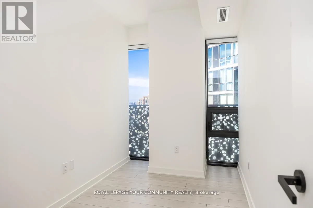 1706 - 55 CHARLES STREET E