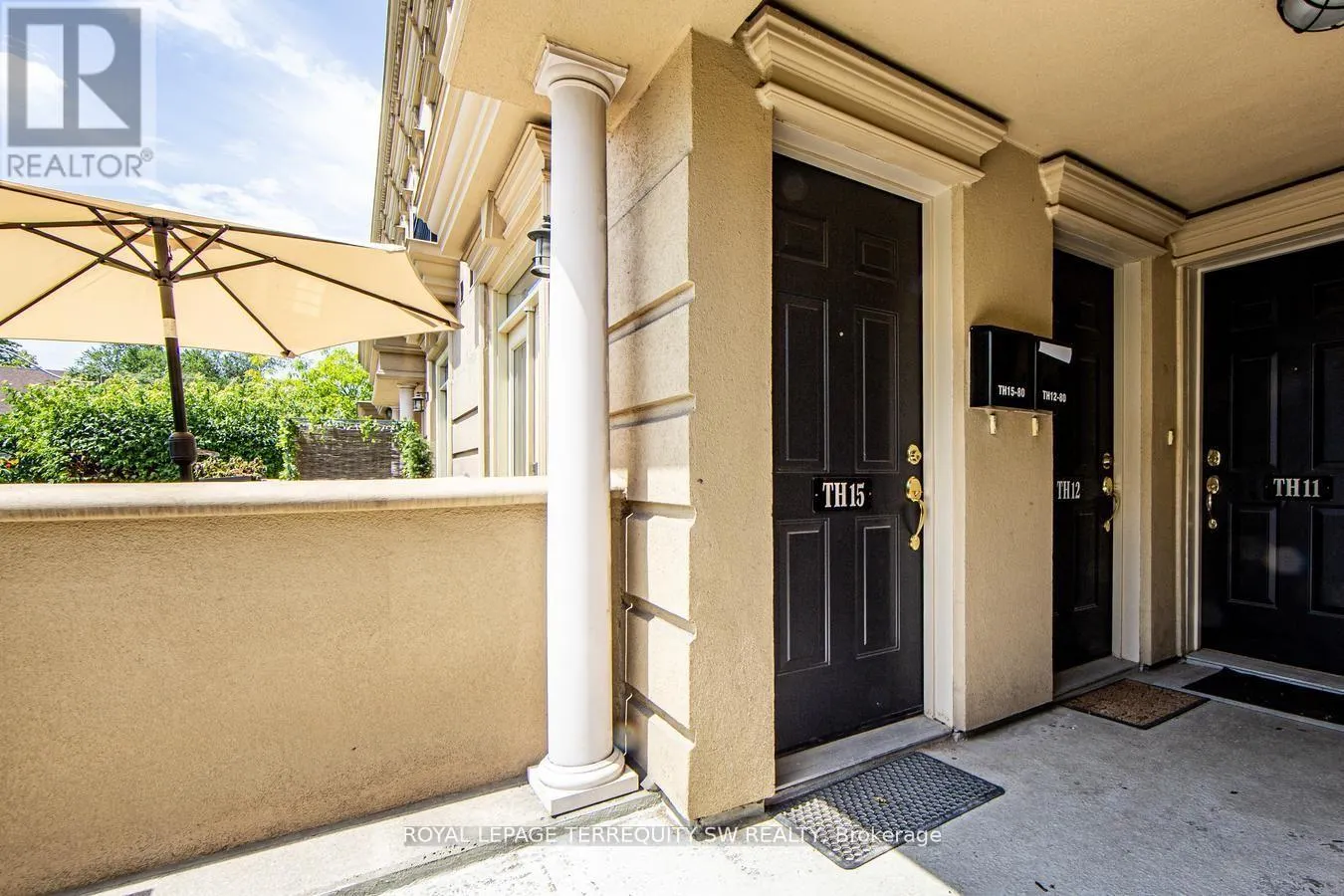TH15 - 80 CARR STREET