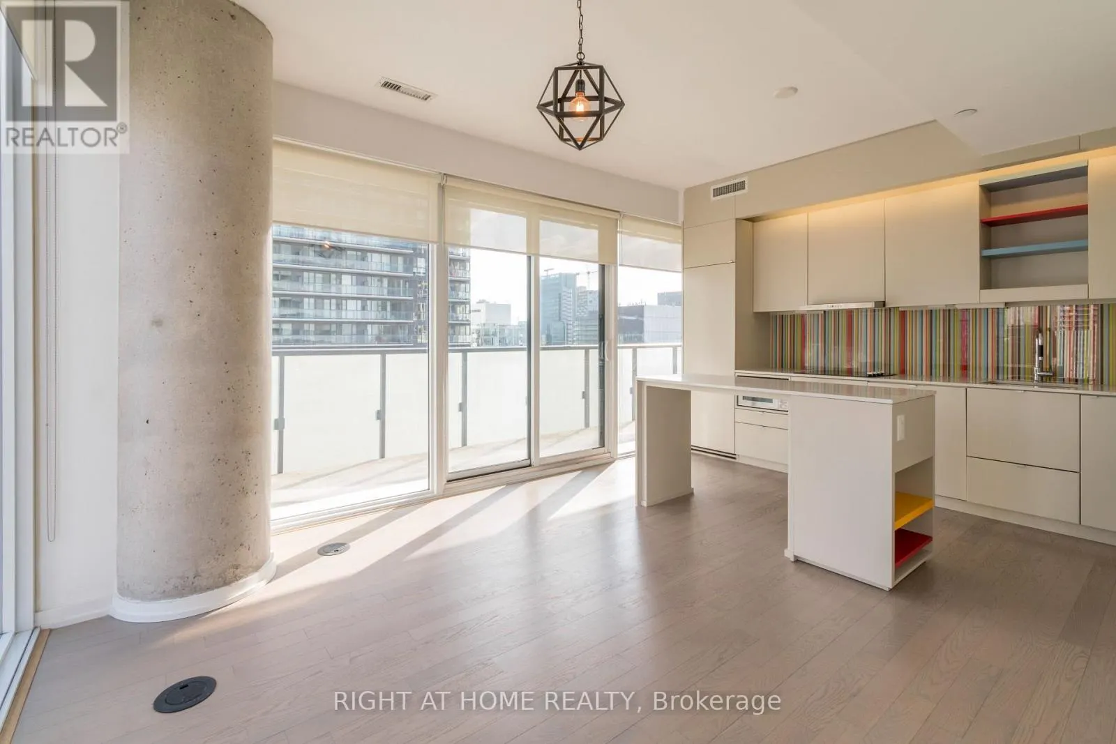 3406 - 101 PETER STREET