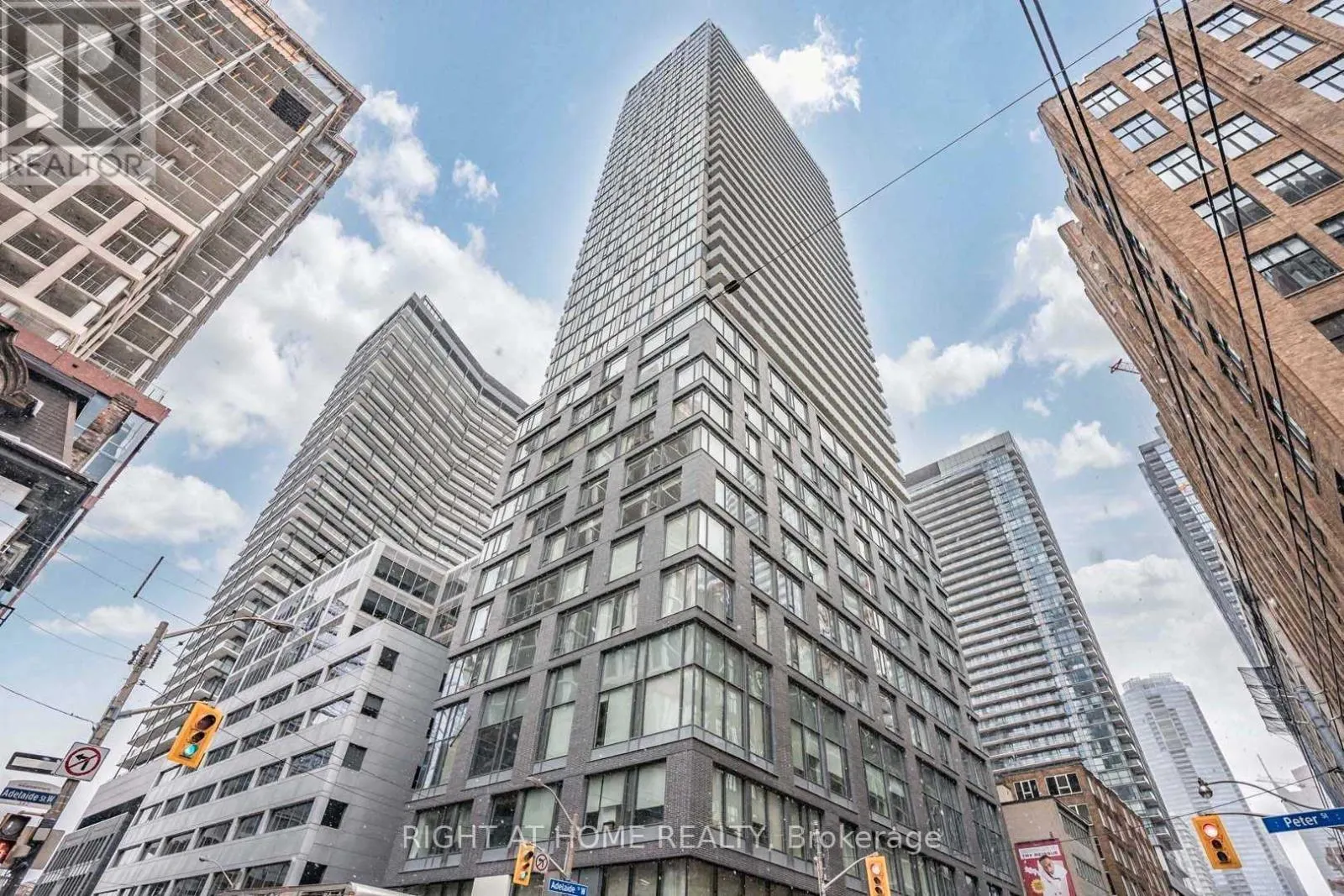 3406 - 101 PETER STREET