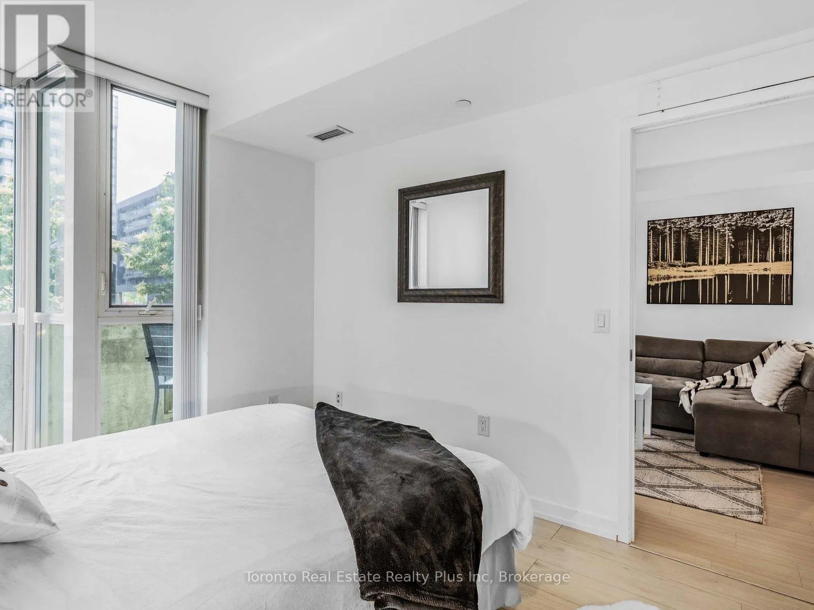 116 - 75 QUEENS WHARF ROAD