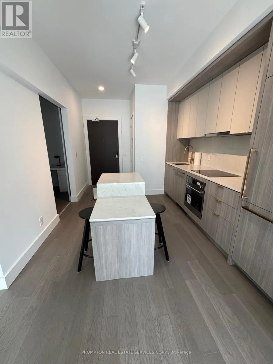 304 - 6 GREENBRIAR ROAD