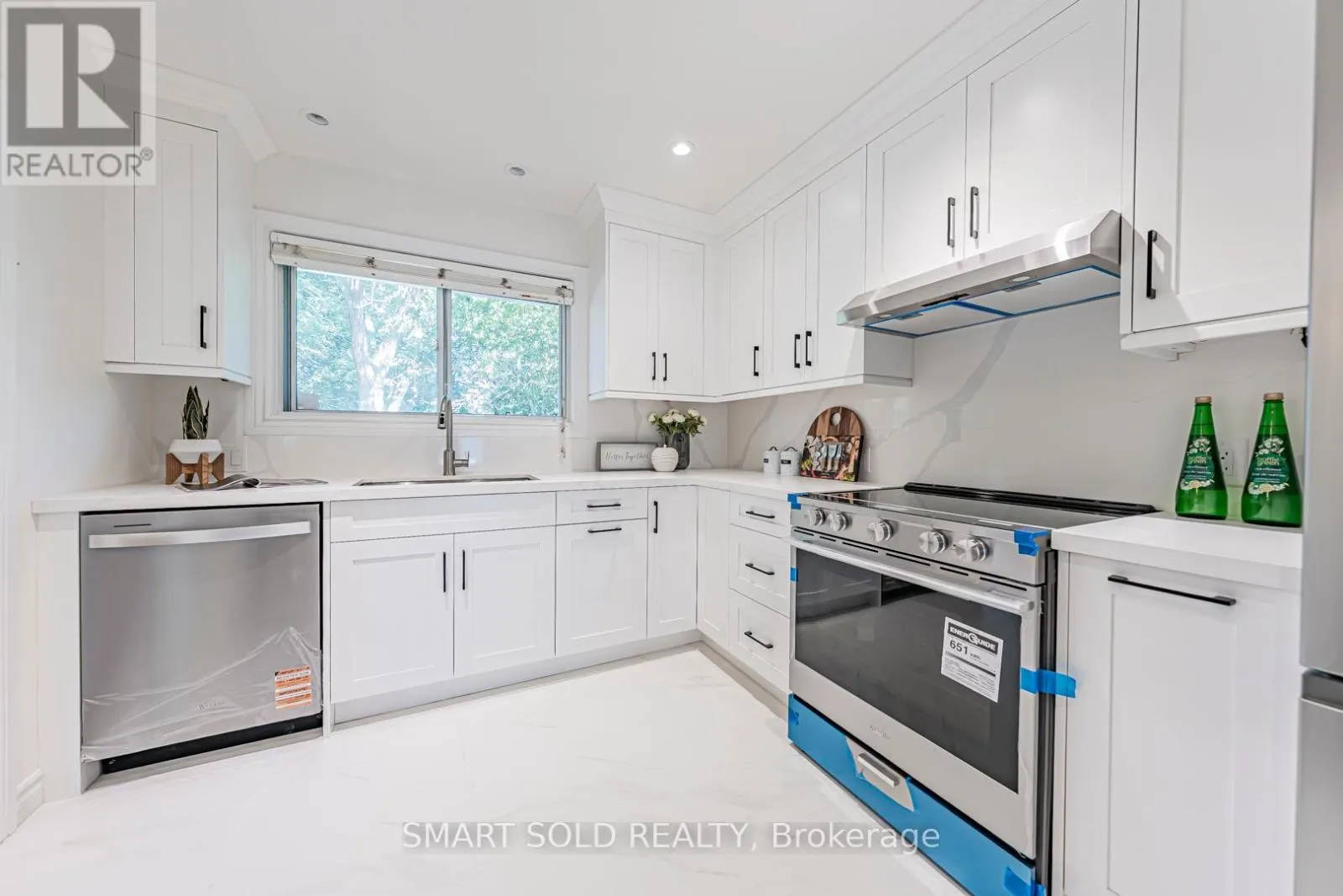 42 DAVEAN DRIVE