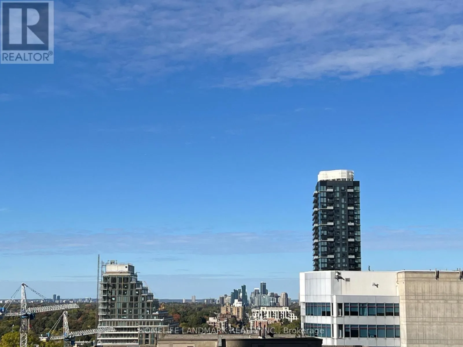 1007 - 8 EGLINTON AVENUE E