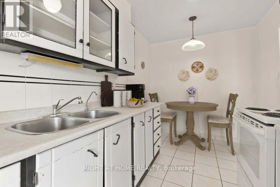 612 - 177 LINUS ROAD