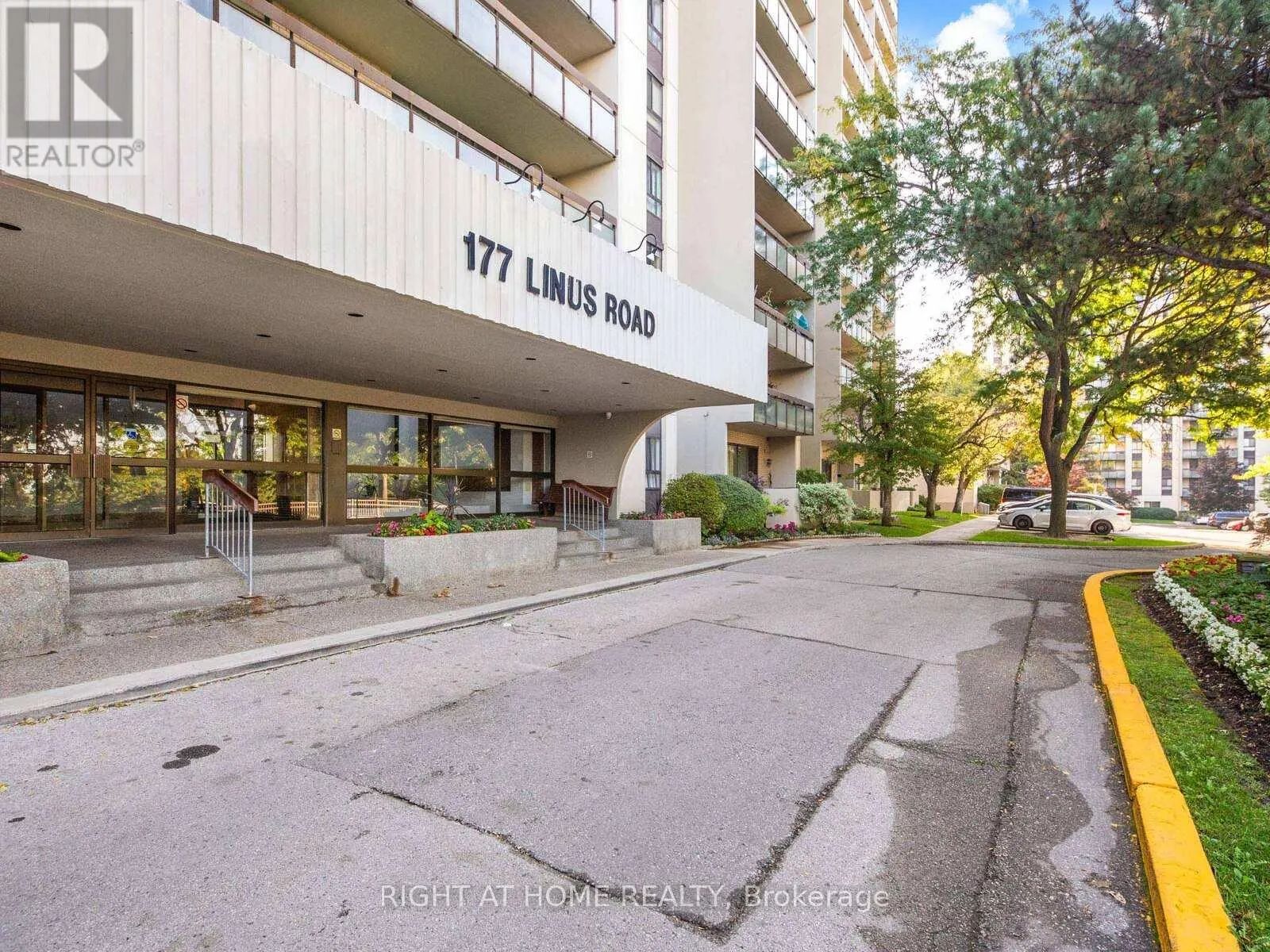 612 - 177 LINUS ROAD