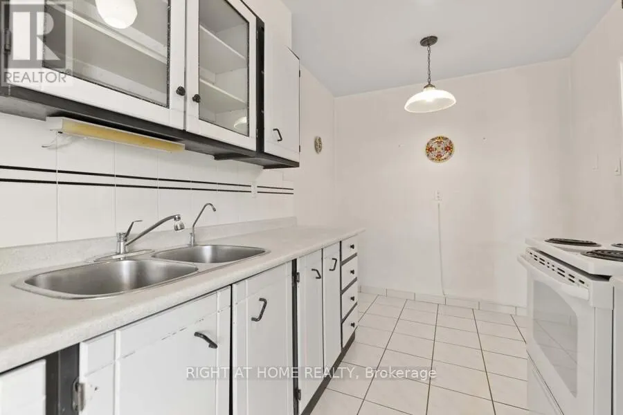 612 - 177 LINUS ROAD