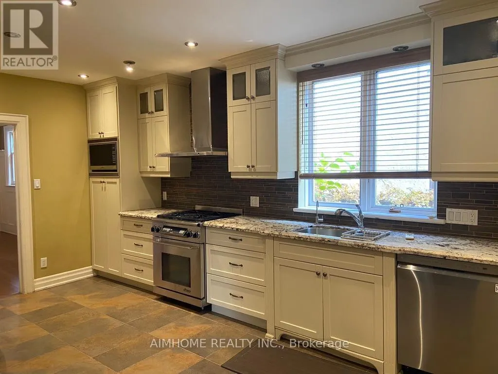 69 ST LEONARDS AVENUE