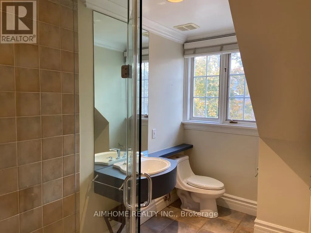 69 ST LEONARDS AVENUE