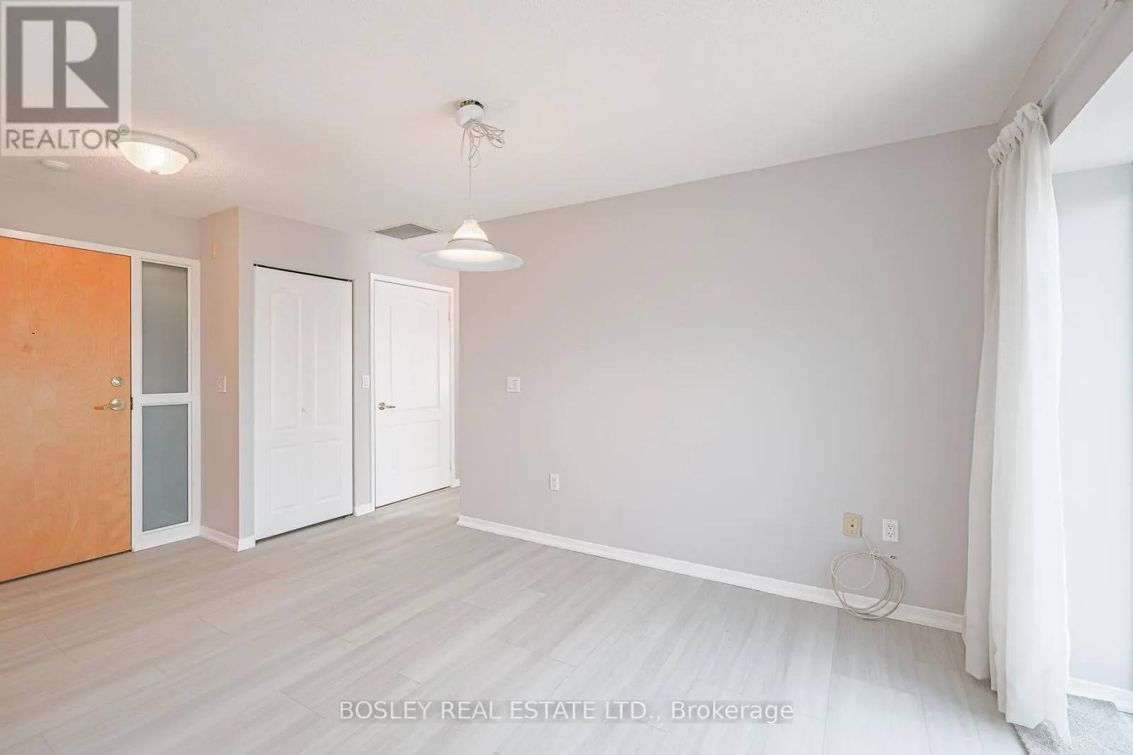 306 - 1387 BAYVIEW AVENUE