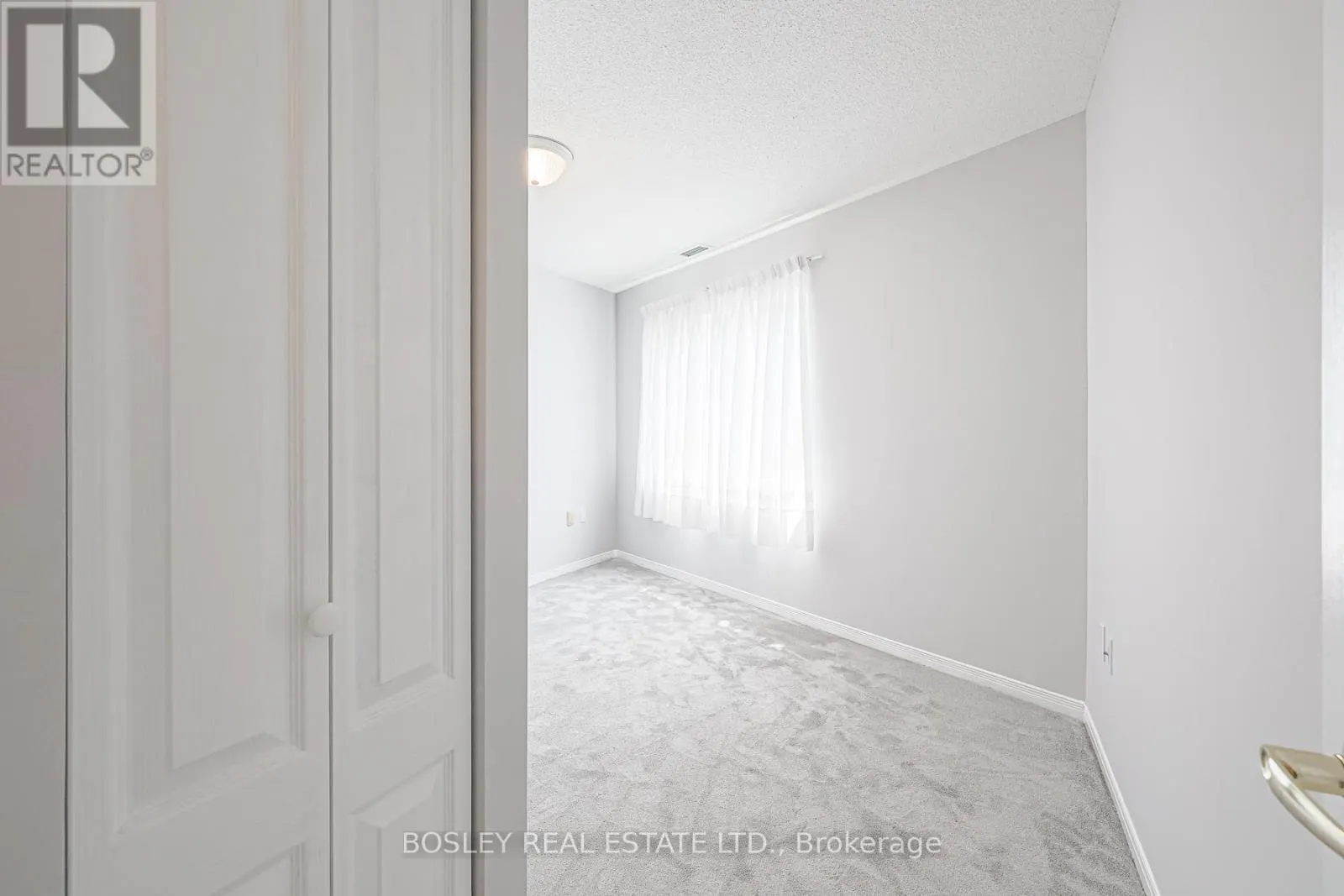 306 - 1387 BAYVIEW AVENUE