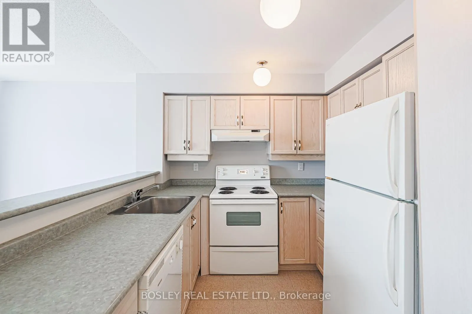 306 - 1387 BAYVIEW AVENUE