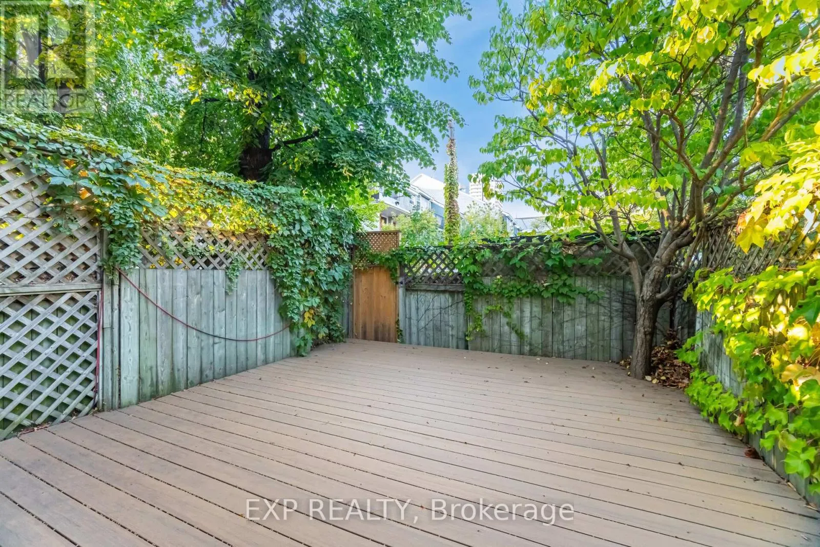 42 WASCANA AVENUE