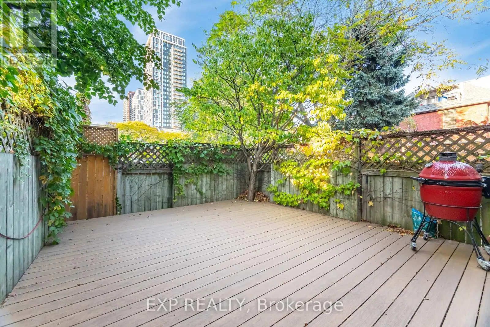 42 WASCANA AVENUE
