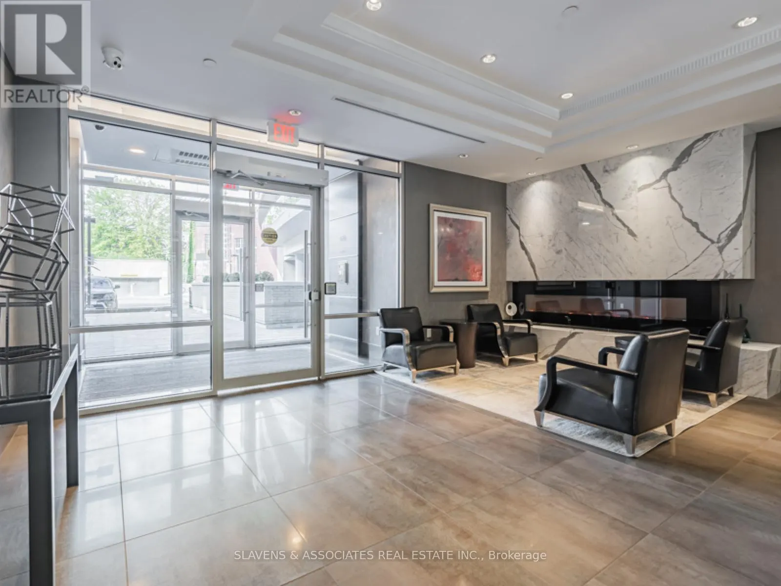 LPH01 - 60 BERWICK AVENUE