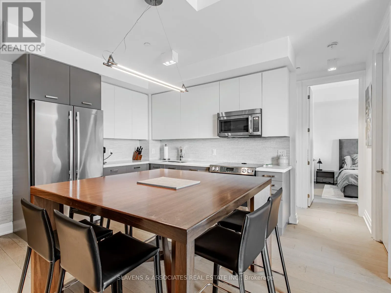 LPH01 - 60 BERWICK AVENUE