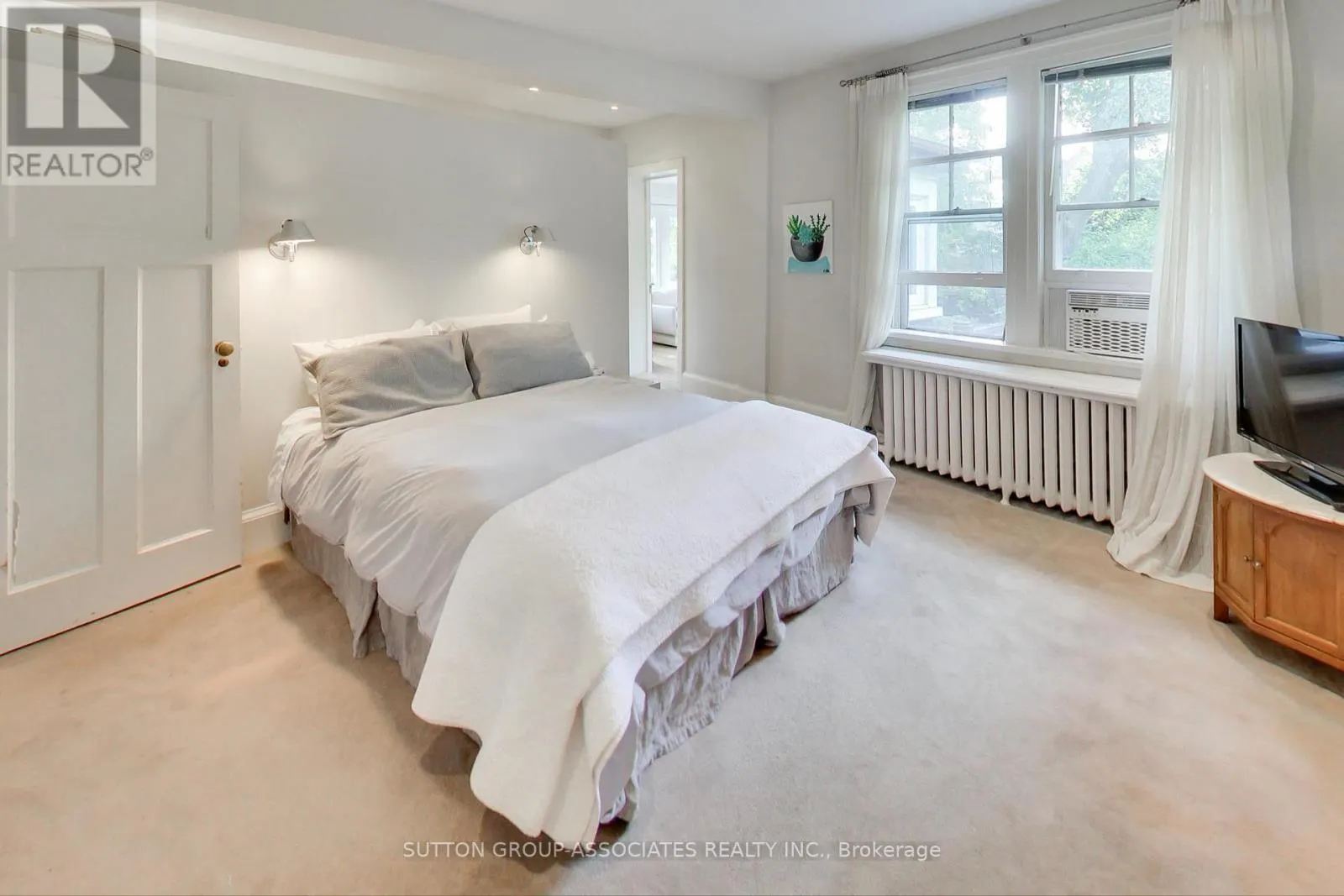14 BRACONDALE HILL ROAD