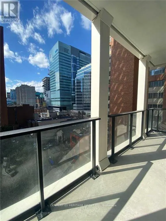 514 - 20 EDWARD STREET