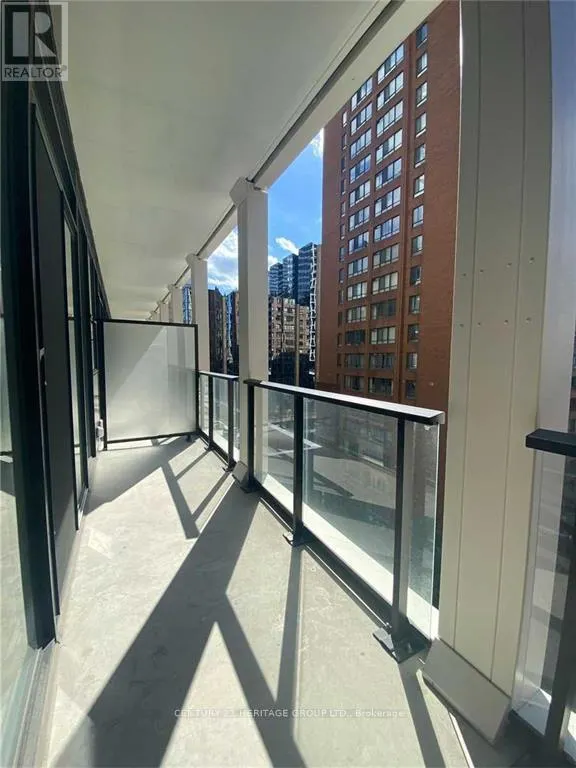 514 - 20 EDWARD STREET
