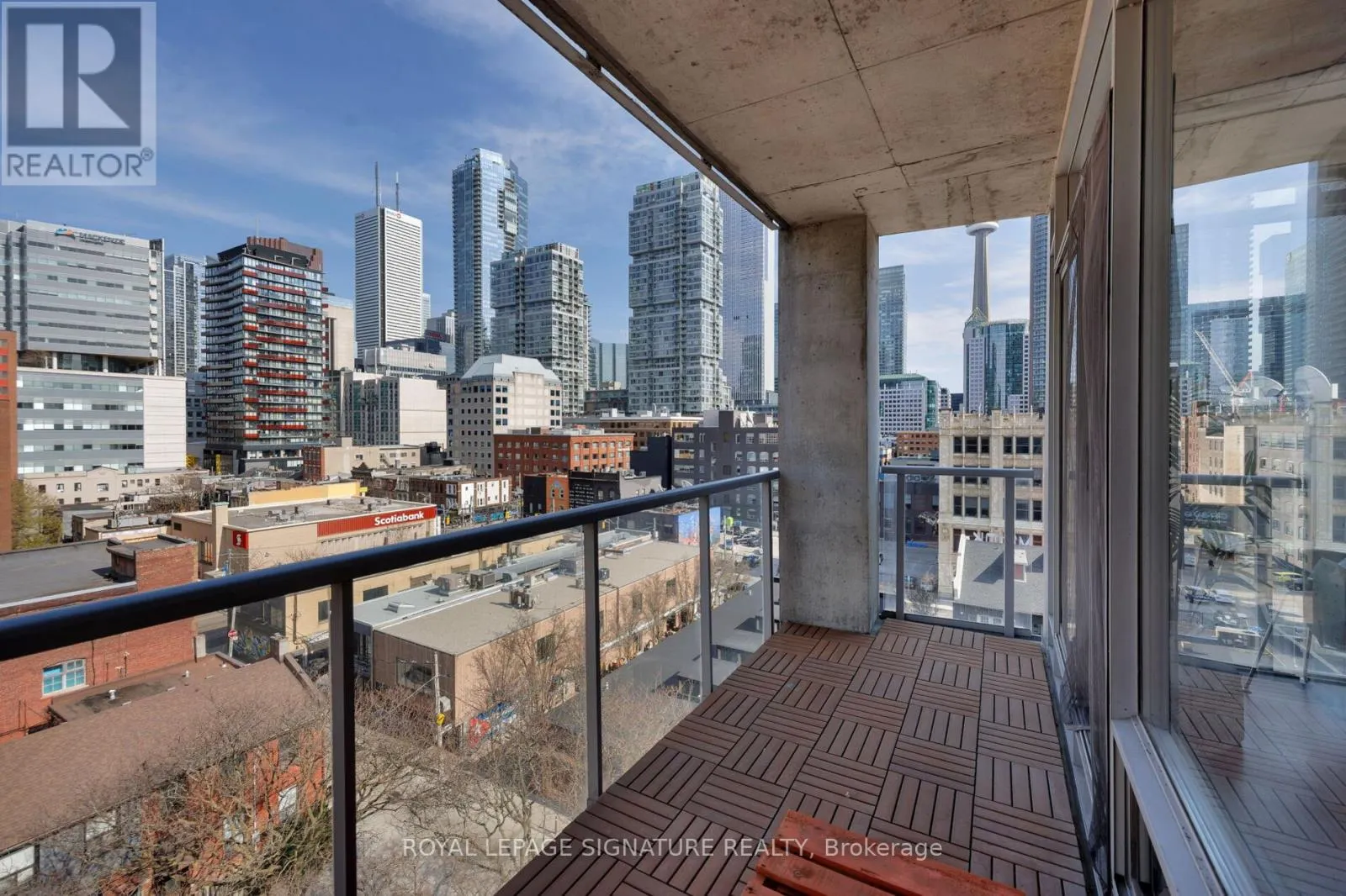 801 - 169 JOHN STREET