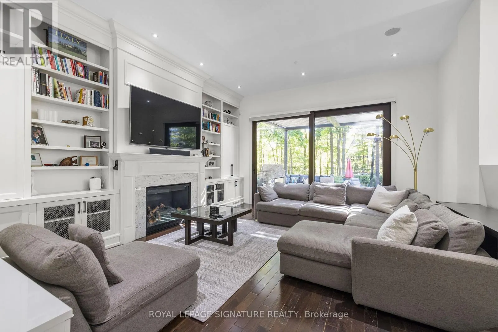 44 CROSSBURN DRIVE