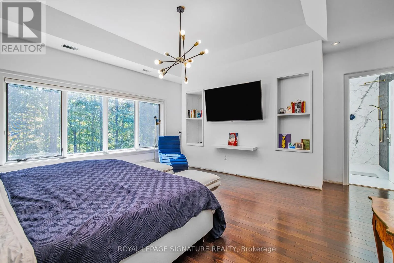 44 CROSSBURN DRIVE