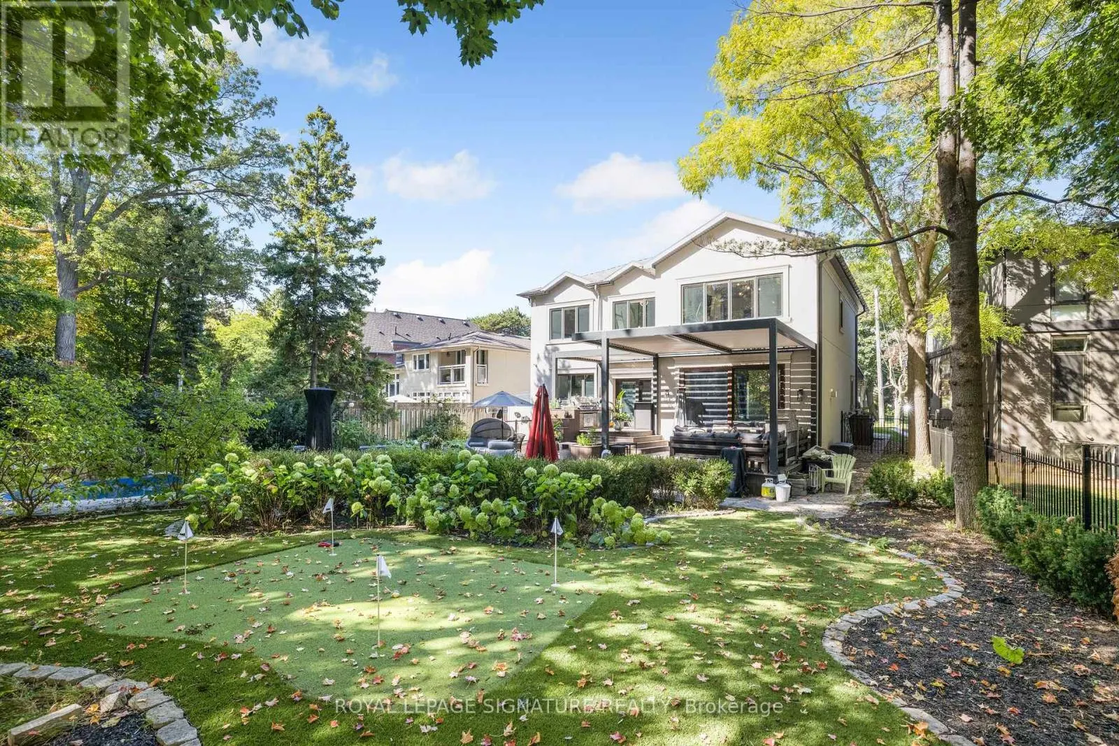 44 CROSSBURN DRIVE