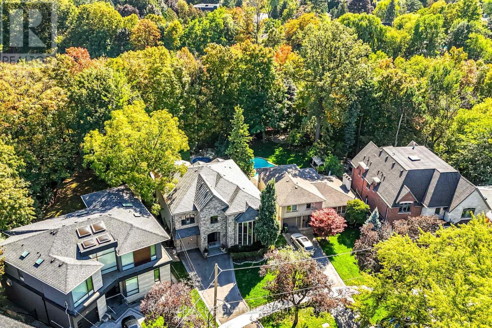 44 CROSSBURN DRIVE