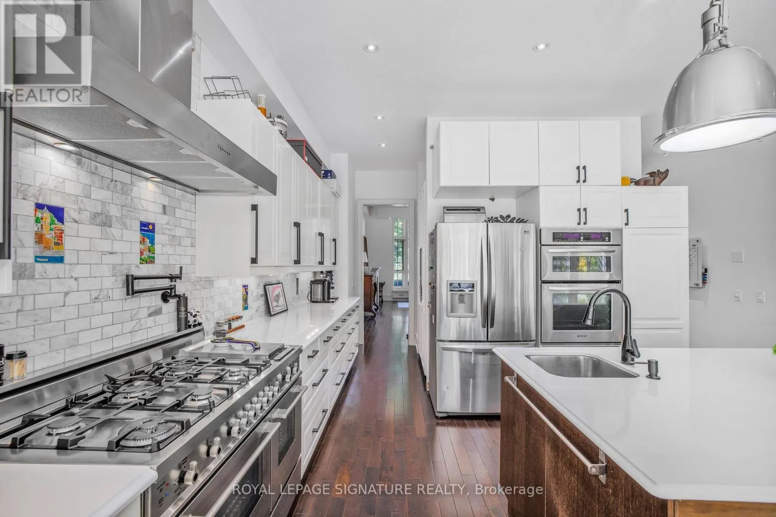 44 CROSSBURN DRIVE