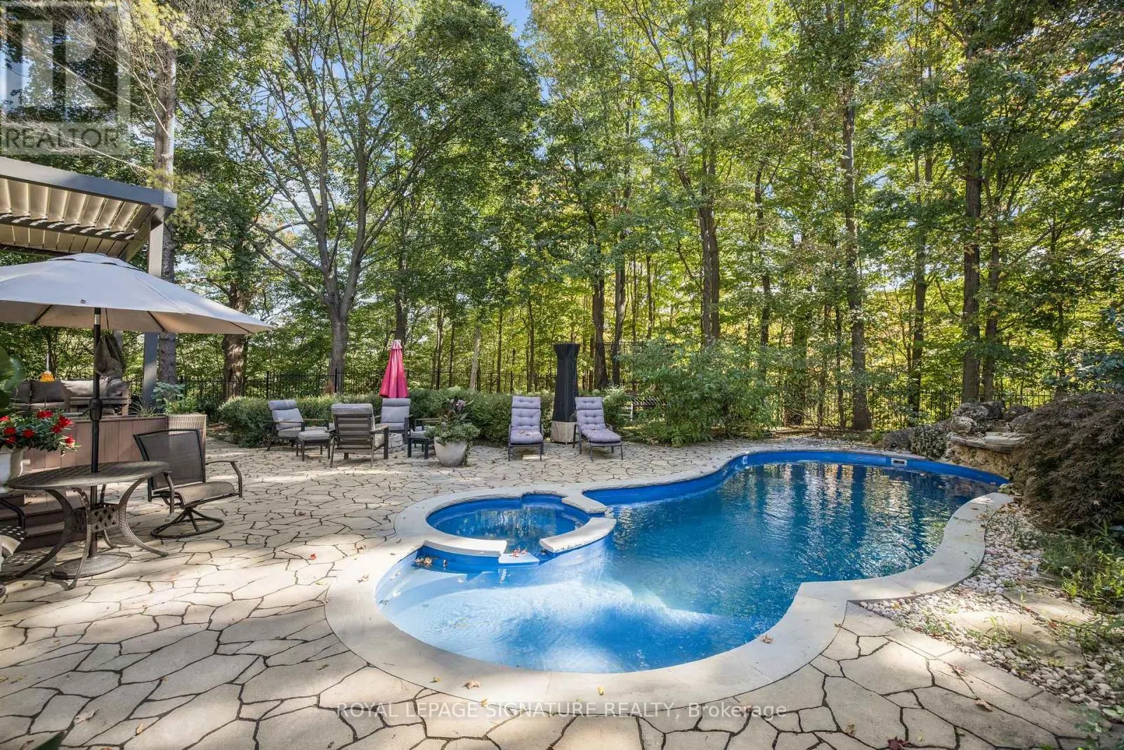 44 CROSSBURN DRIVE