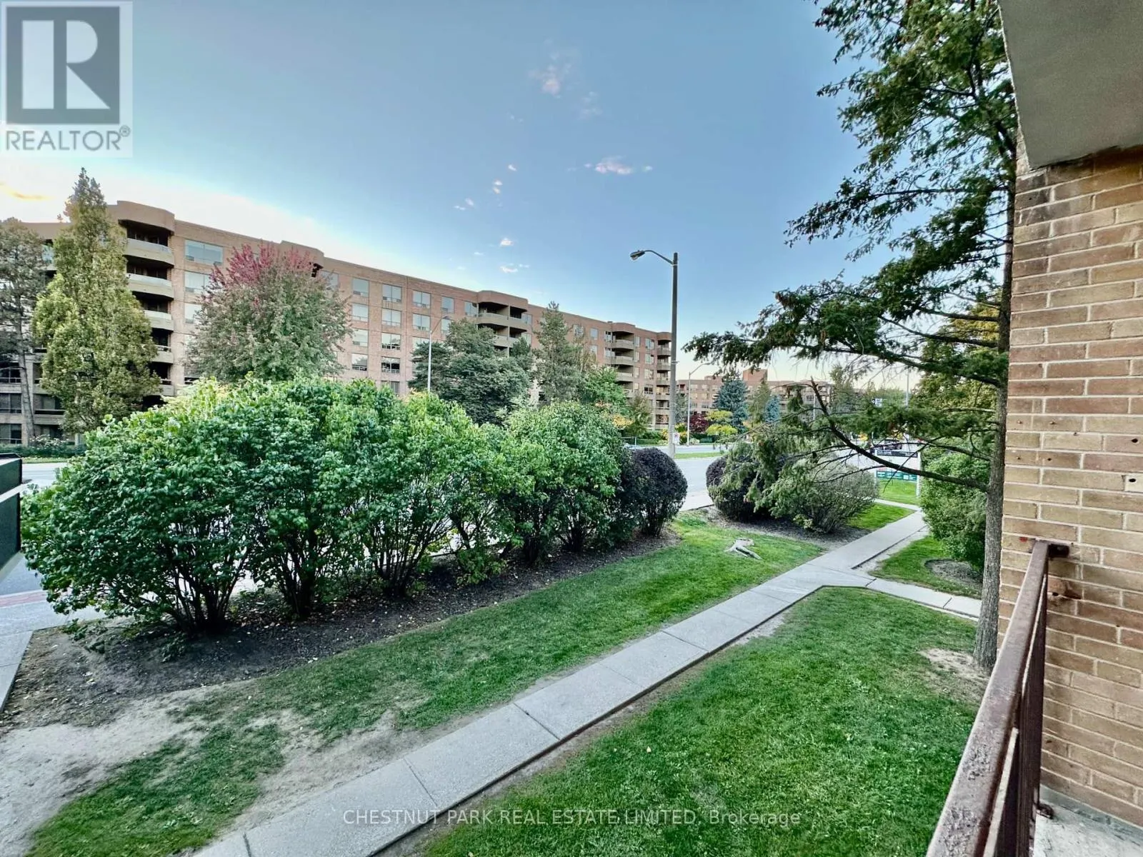 6 - 11 WINGREEN COURT