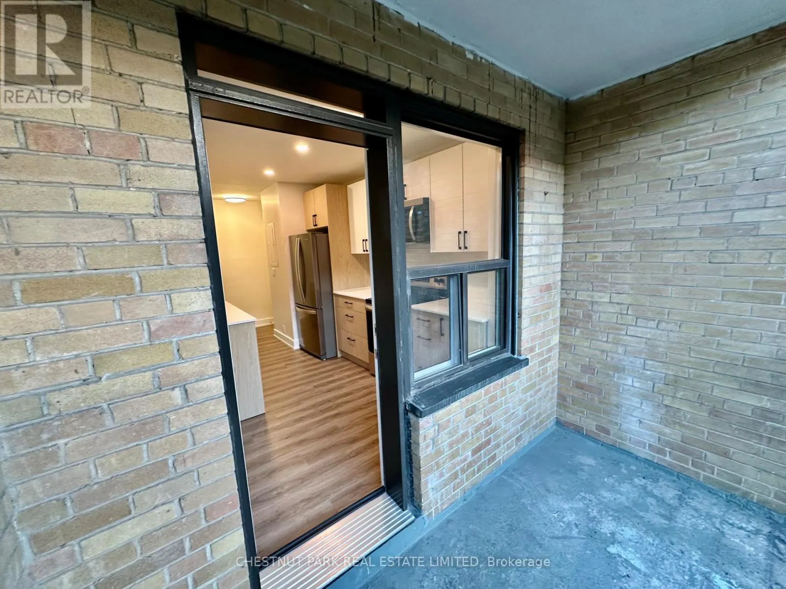 6 - 11 WINGREEN COURT