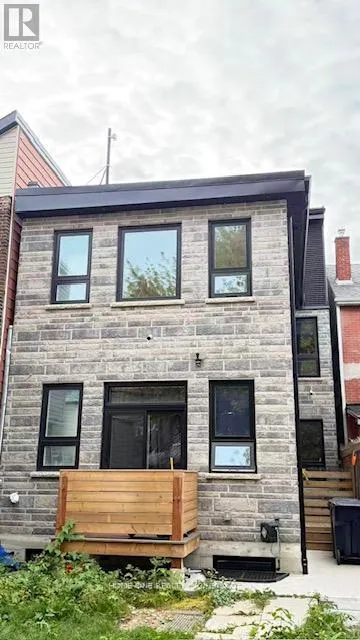 101 - 35 DENISON AVENUE