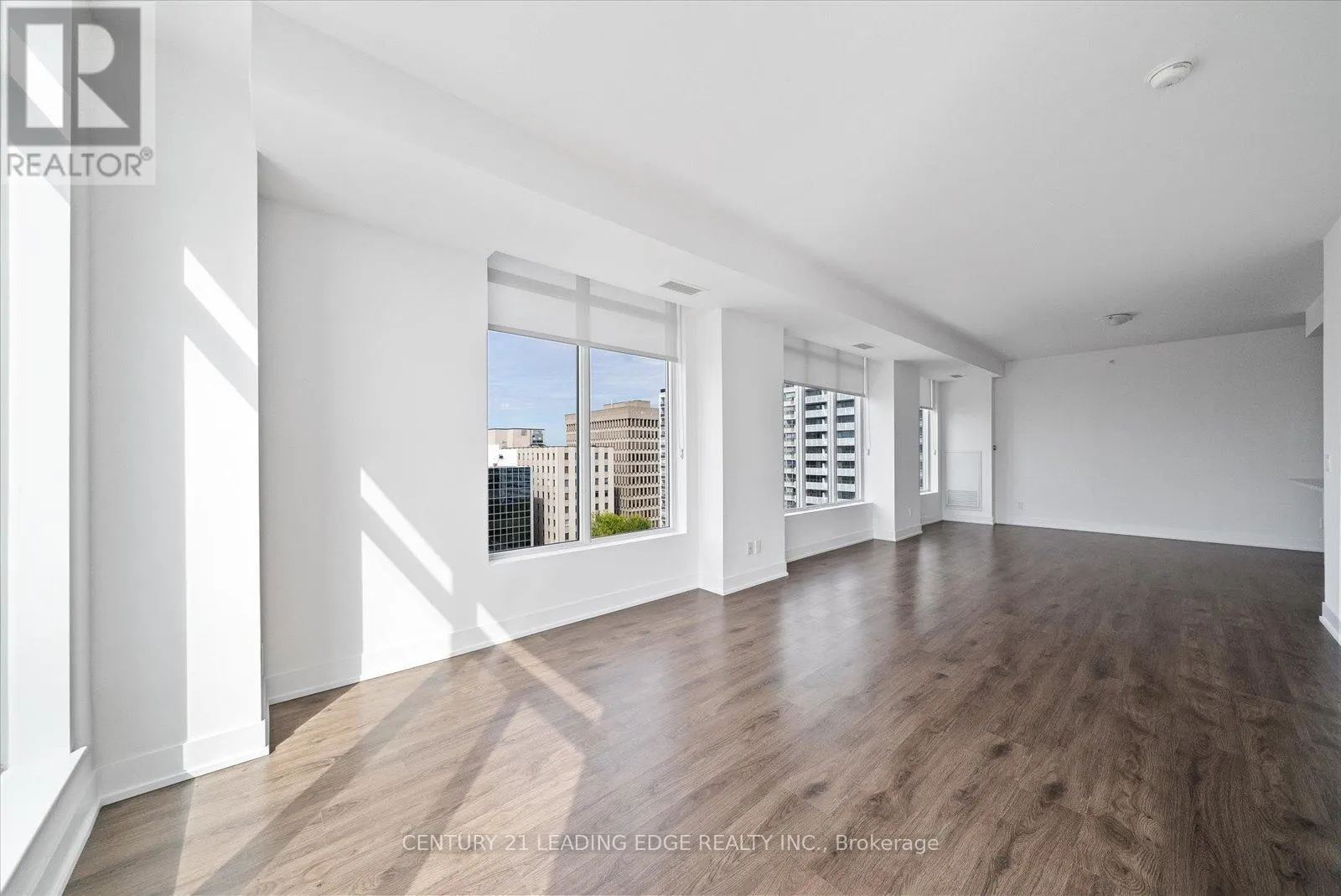 1004 - 68 MERTON STREET