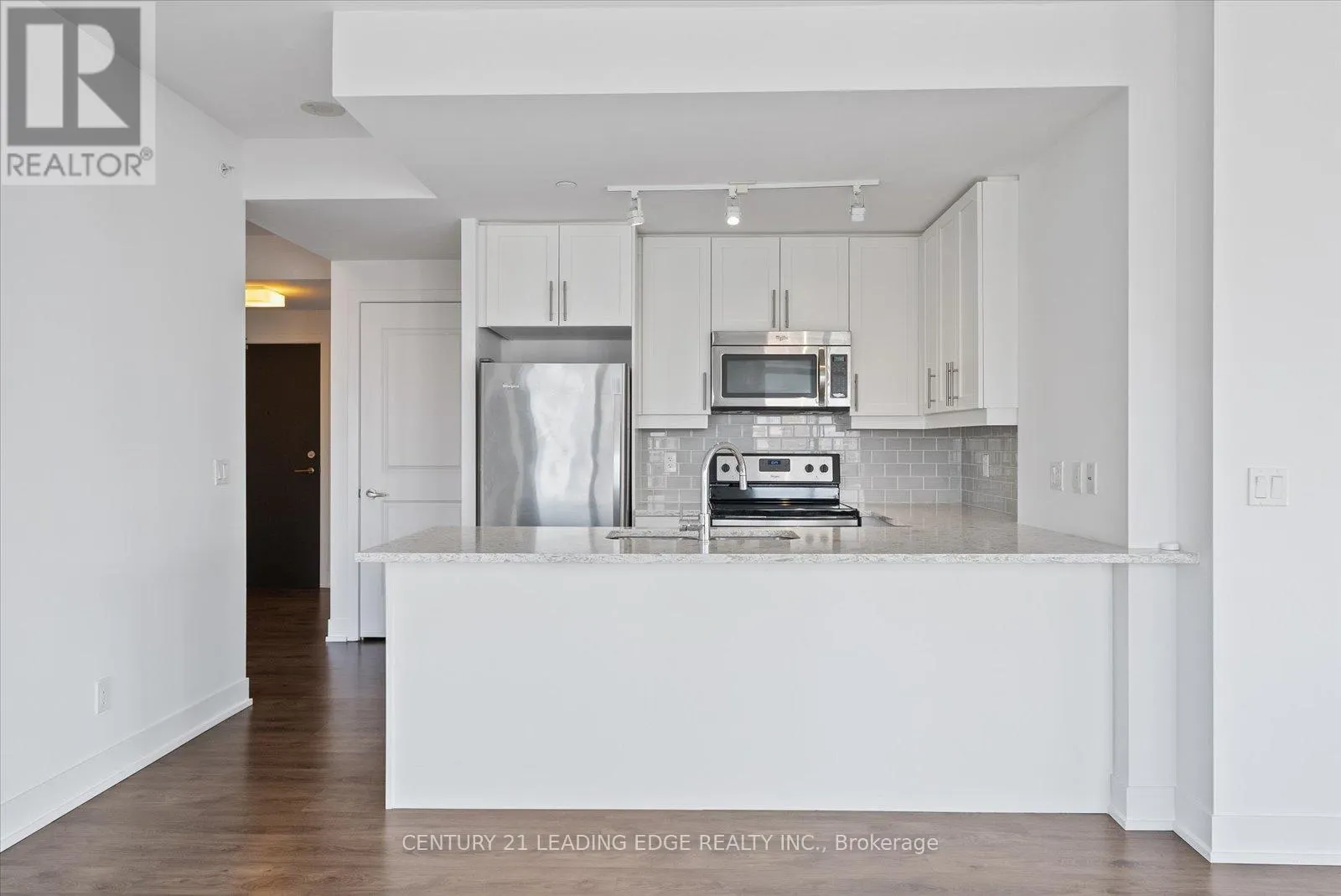 1004 - 68 MERTON STREET