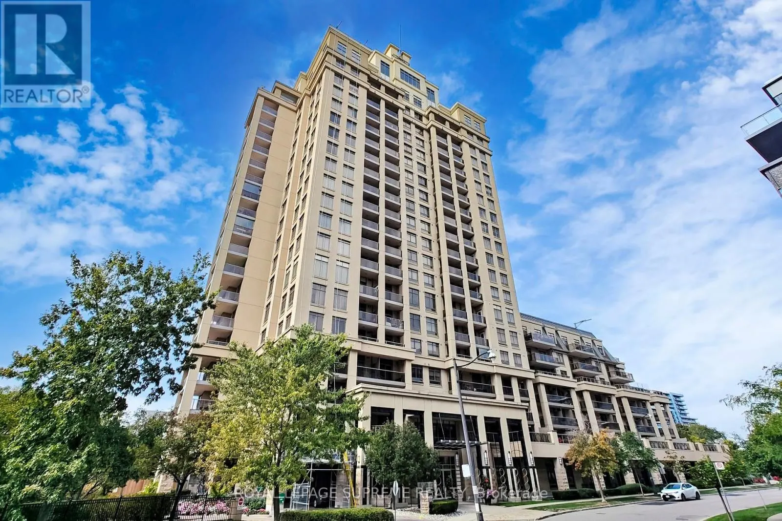 615 - 18 KENASTON GARDENS