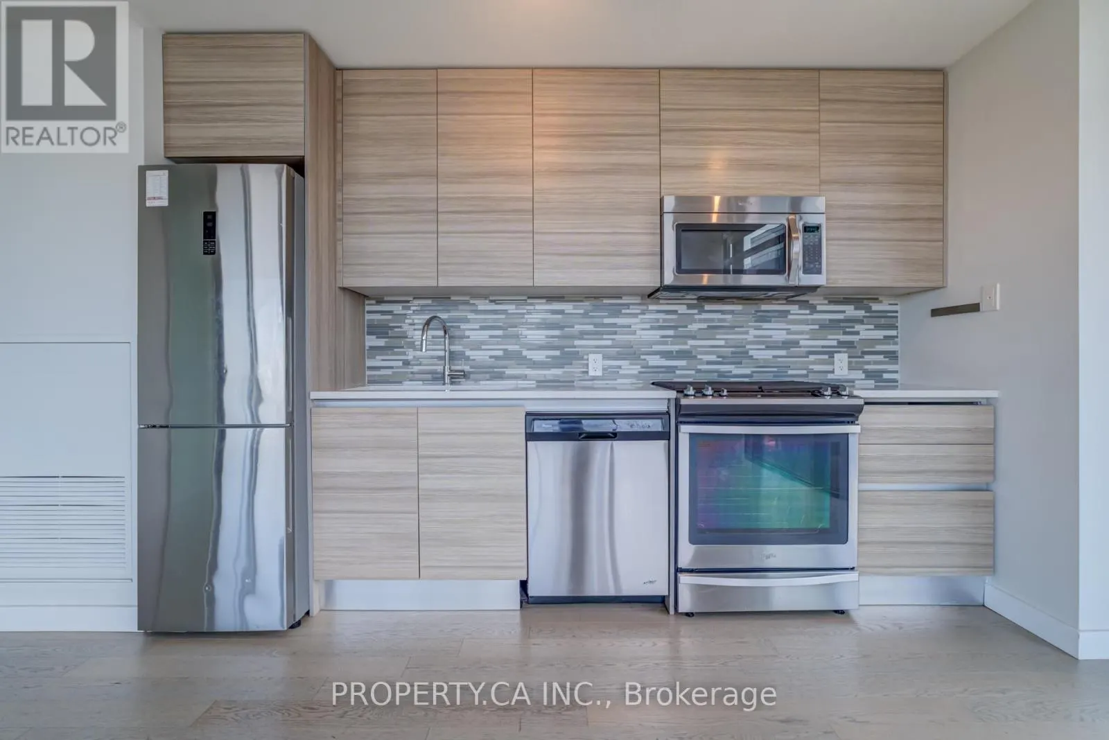 1202 - 111 BATHURST STREET