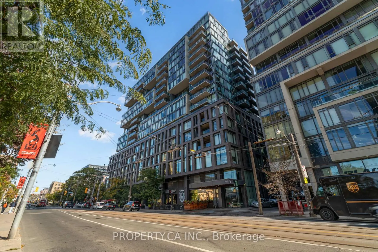 1202 - 111 BATHURST STREET
