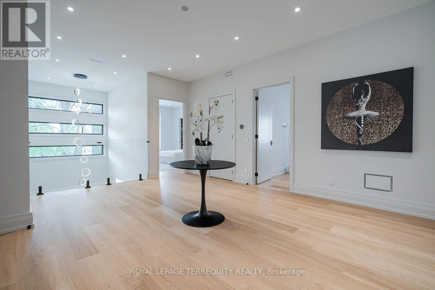 207 NEWTON DRIVE