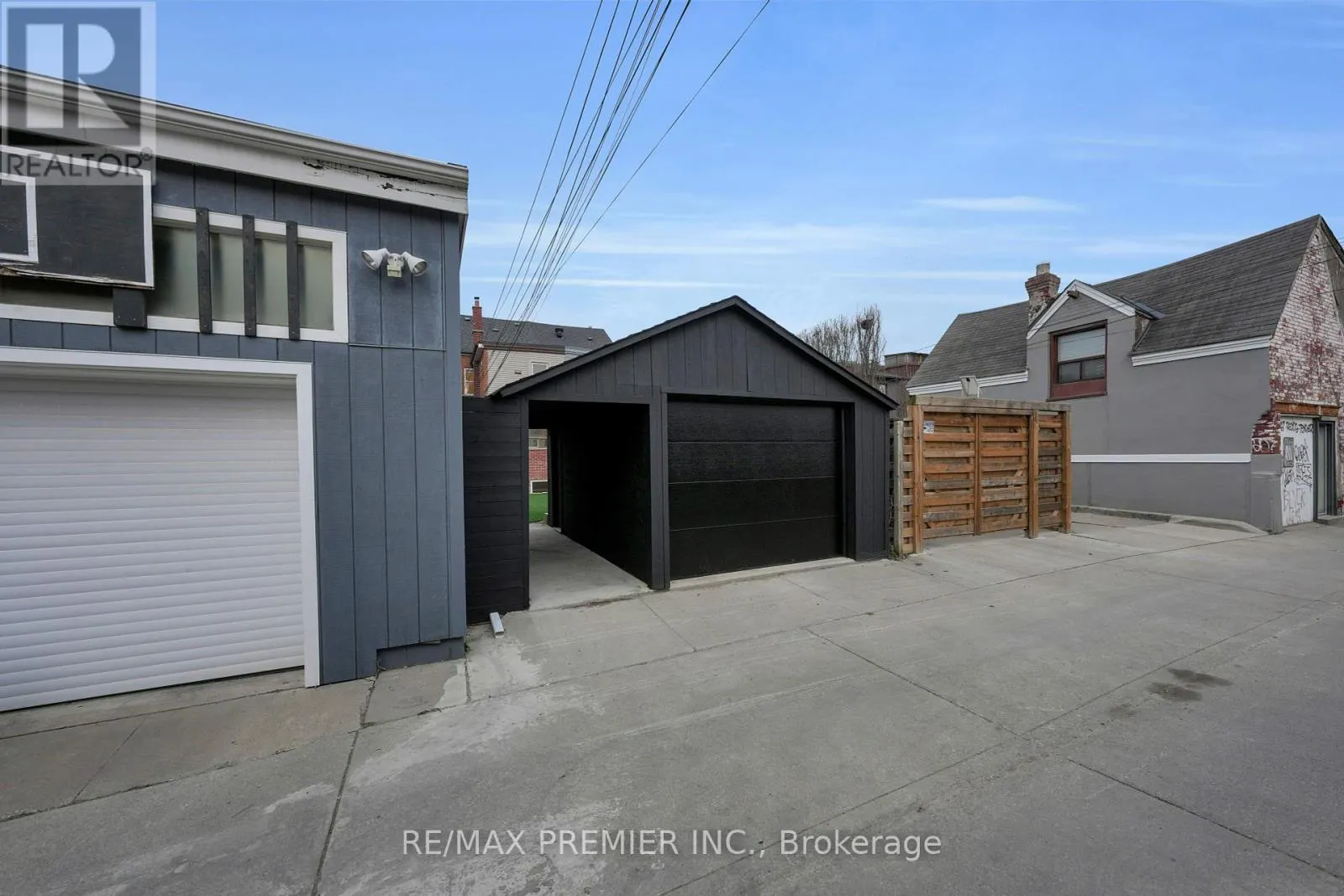 388 CRAWFORD STREET