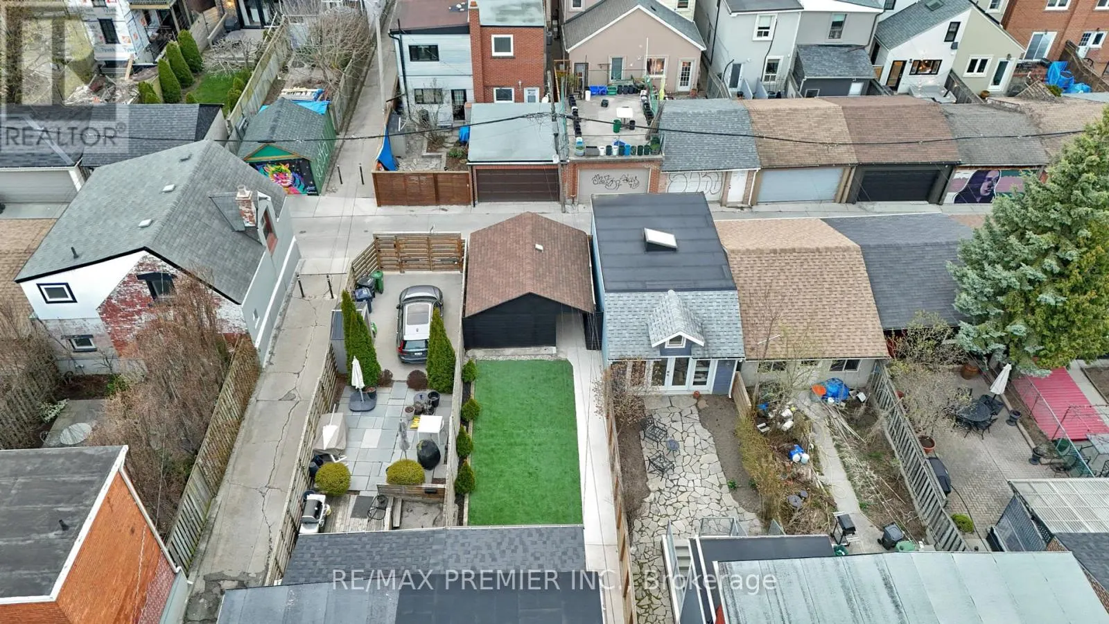 388 CRAWFORD STREET