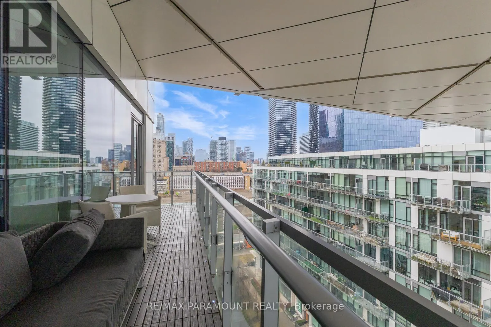 1101 - 39 QUEENS QUAY E