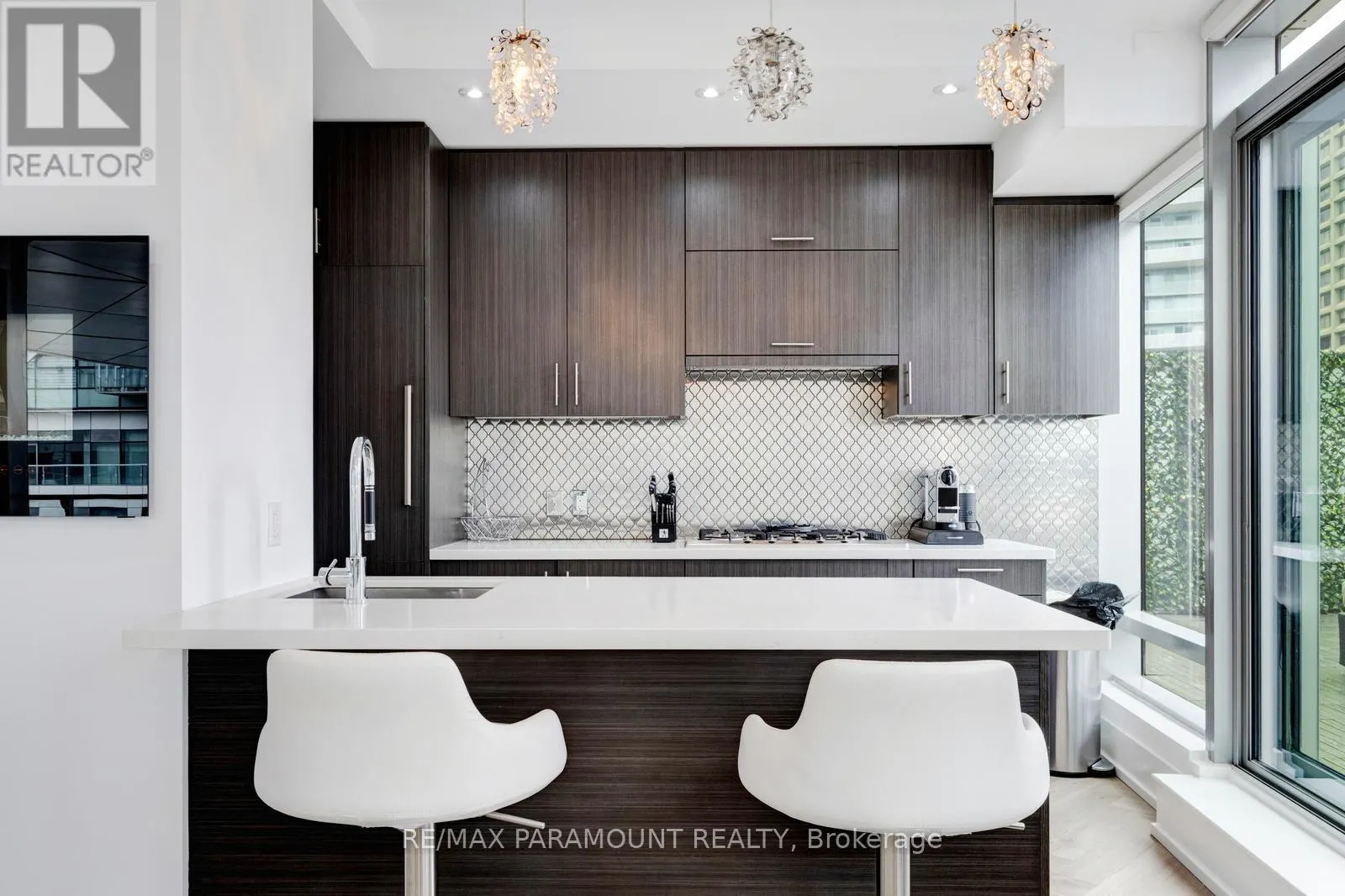 1101 - 39 QUEENS QUAY E