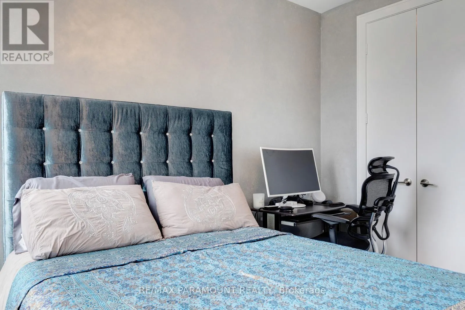 1101 - 39 QUEENS QUAY E