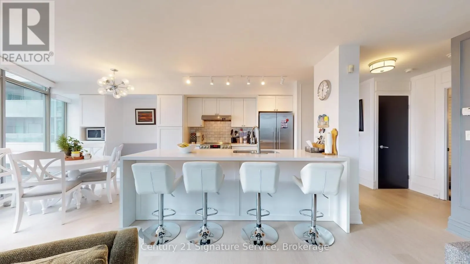 315 - 81 NAVY WHARF COURT