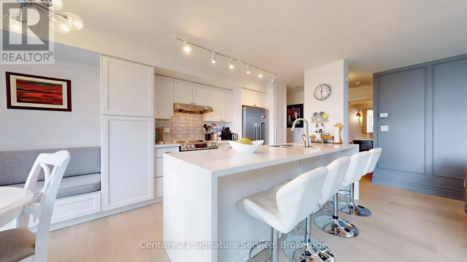 315 - 81 NAVY WHARF COURT