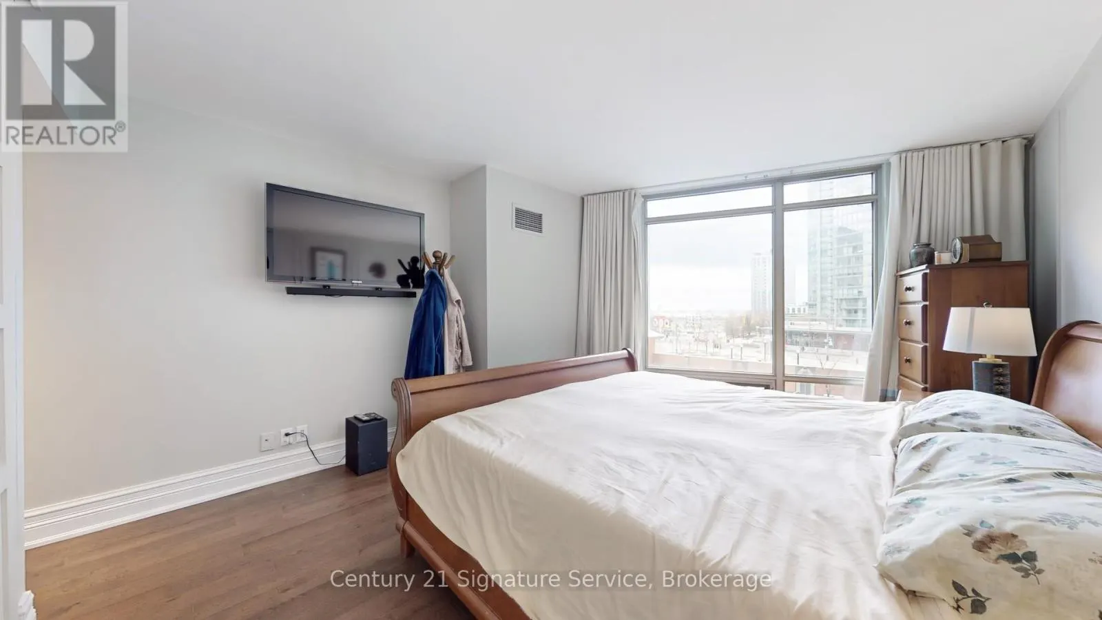 315 - 81 NAVY WHARF COURT