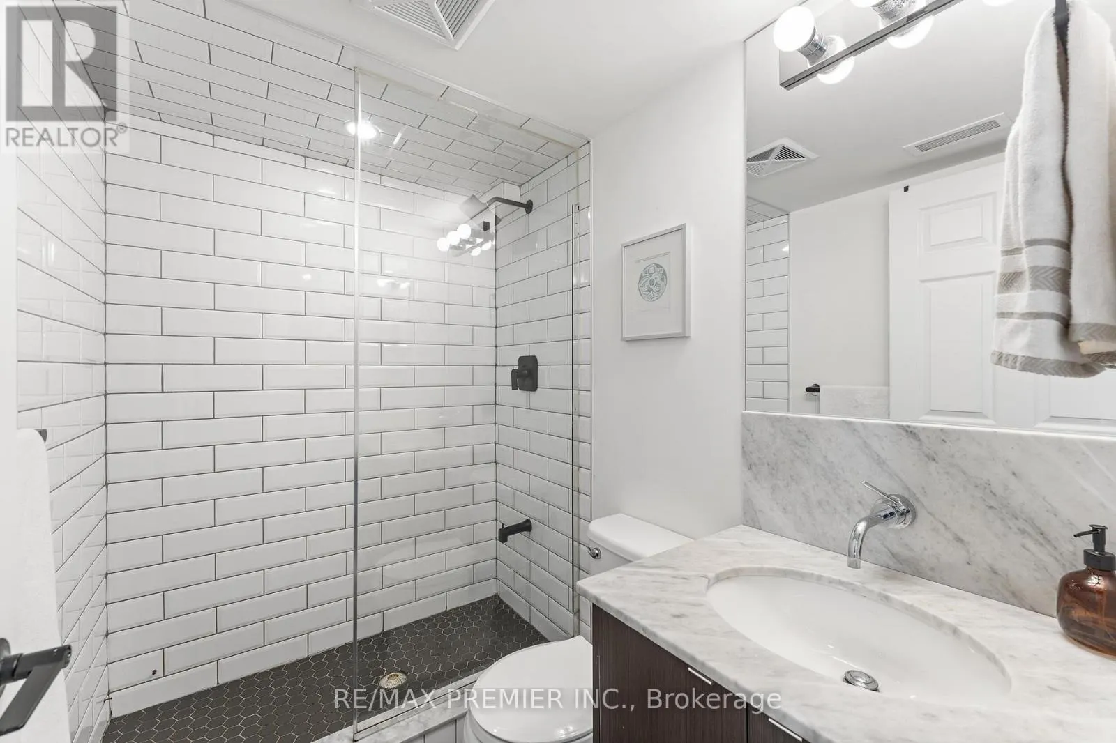 TH13 - 57 EAST LIBERTY STREET
